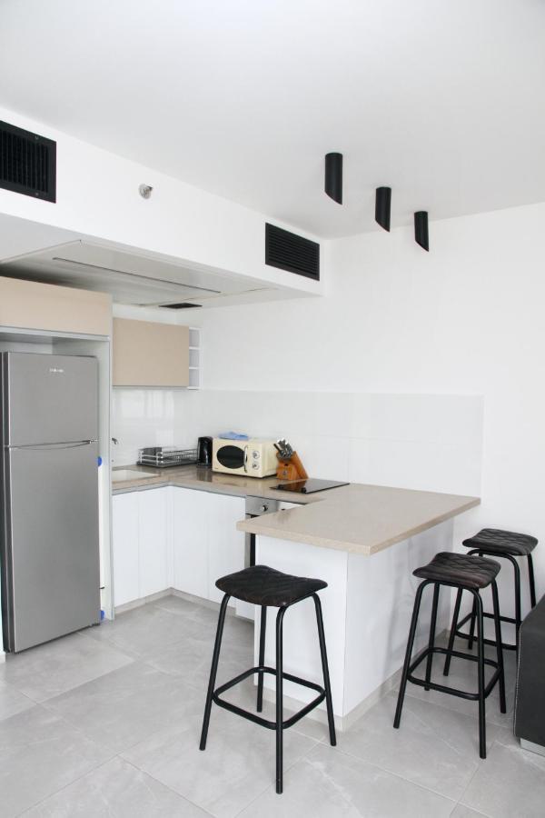Apartments4You Leonardo 17 Bat Yam Buitenkant foto