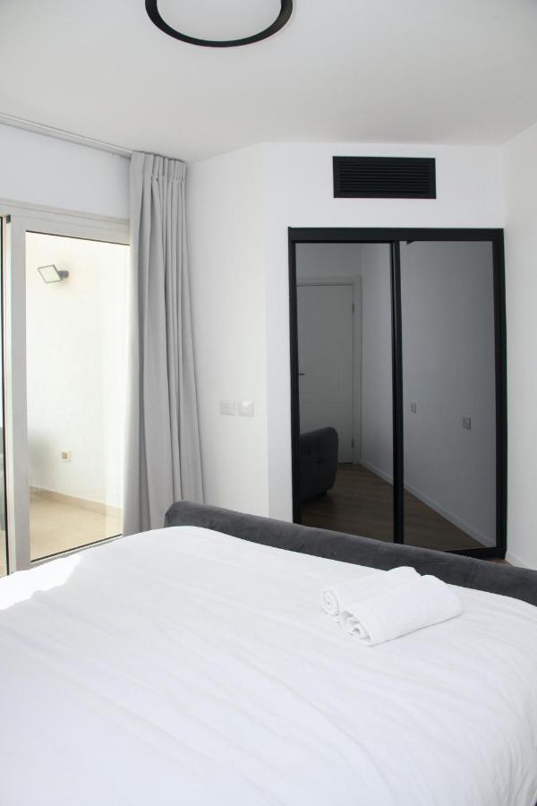 Apartments4You Leonardo 17 Bat Yam Buitenkant foto