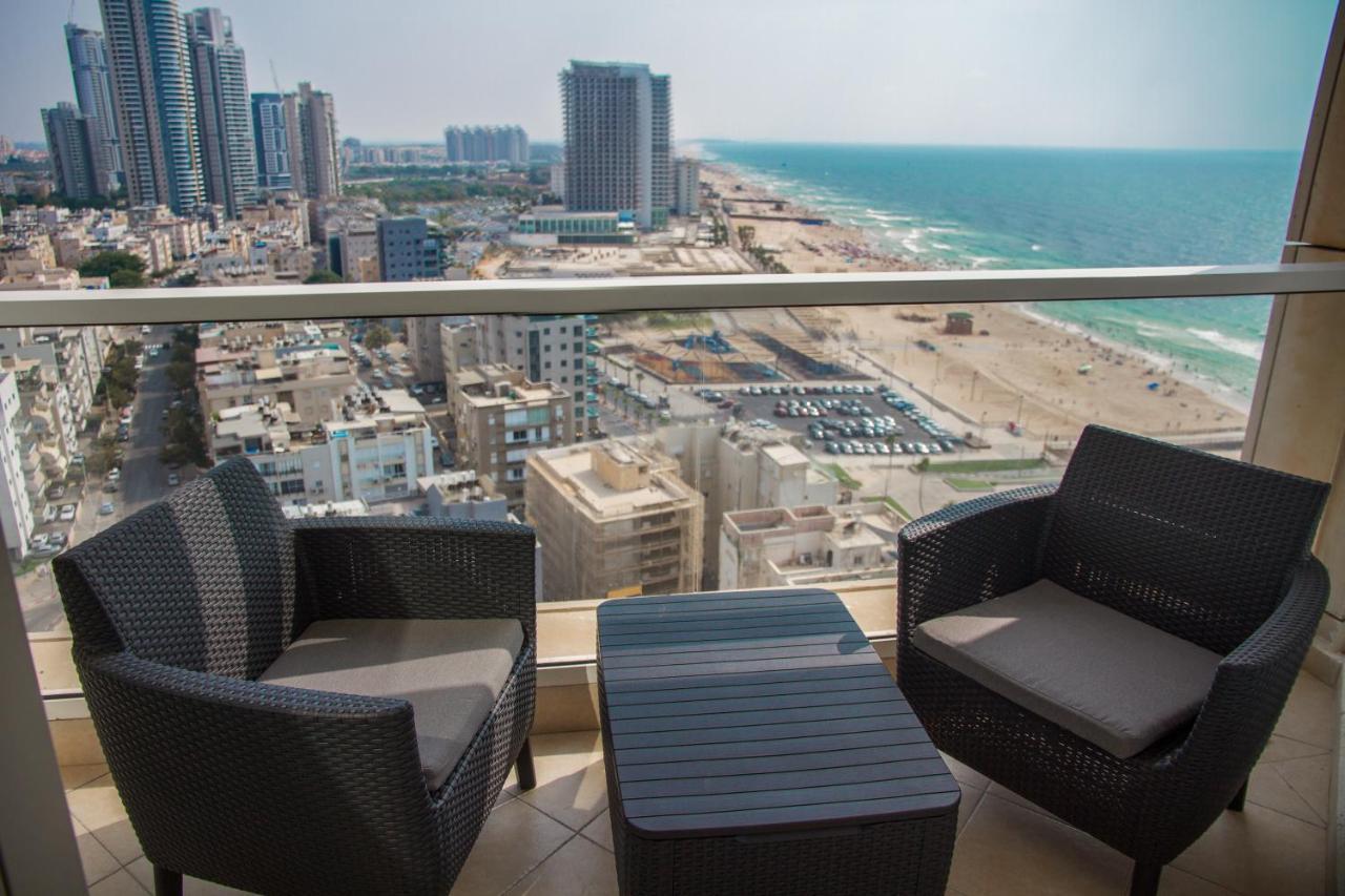 Apartments4You Leonardo 17 Bat Yam Buitenkant foto